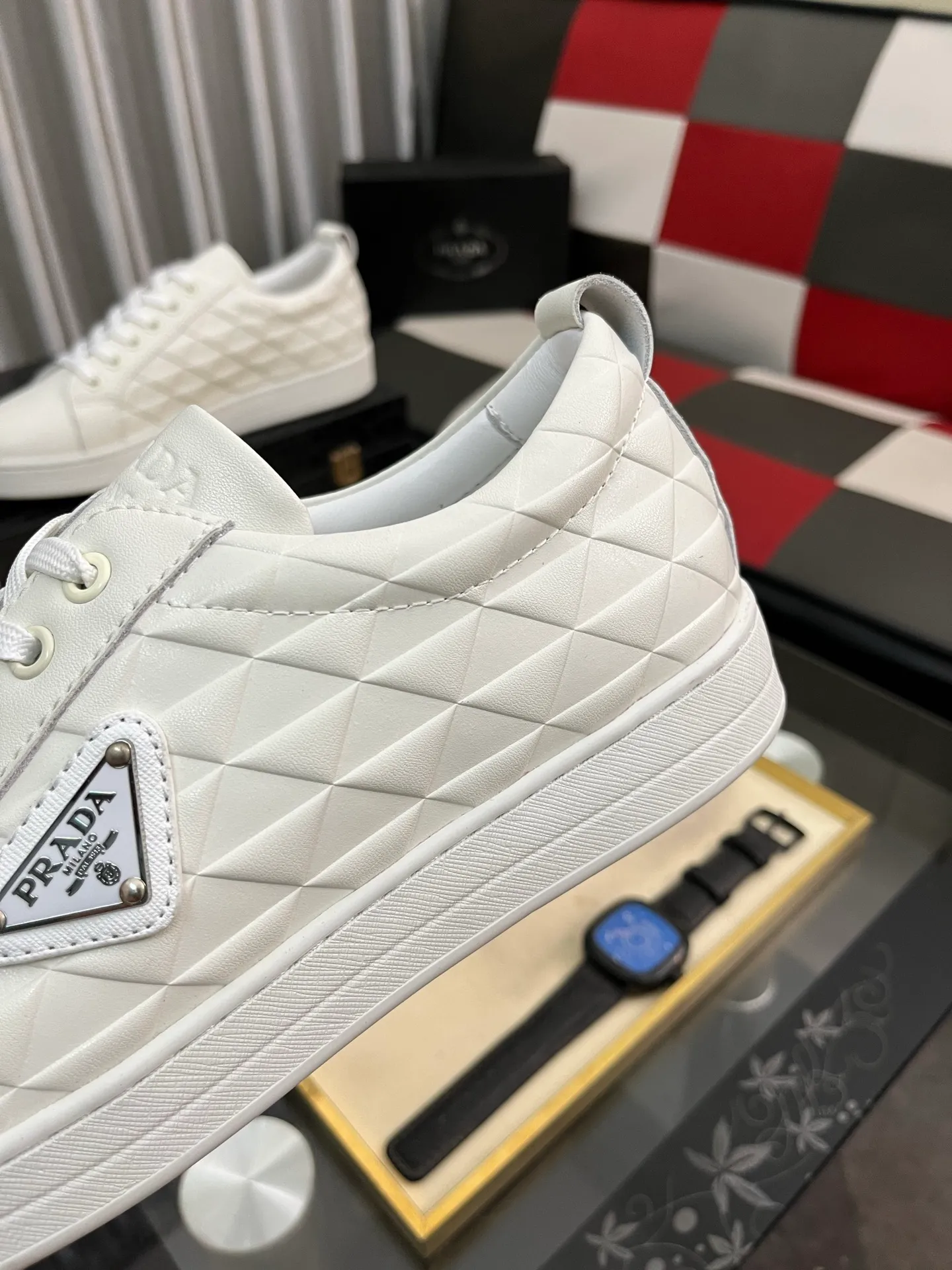 Men's shoes 💰440⌚️⌚️Prada•PRADA original quality.~ Unique modern style sneakers. 🏃A must-have casual shoe for trendy men😍😍 Original brand imported from Italy, imported original leather, sheep lining (refuses to discolor and grind feet) Sole: Original sole provided by the original factory, French lazy style design ⚠️Fit to the feet, original quality, super comfortable original sole. Code number: 38-444️⃣Colors available